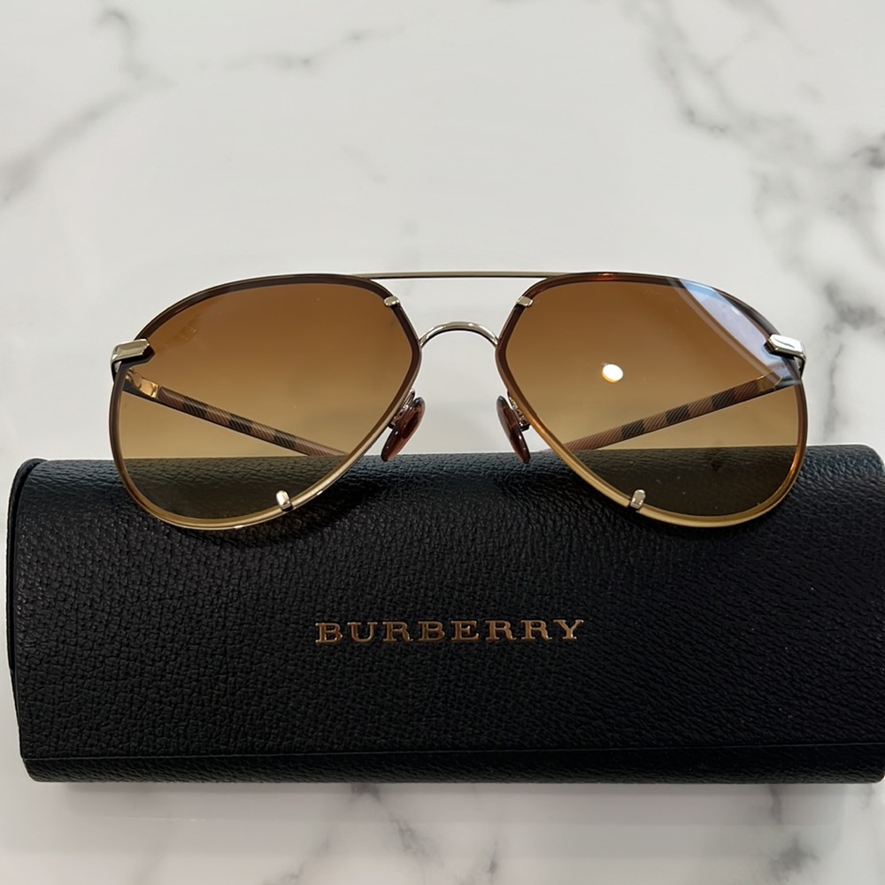 BURBERRY Aviator Sunglasses